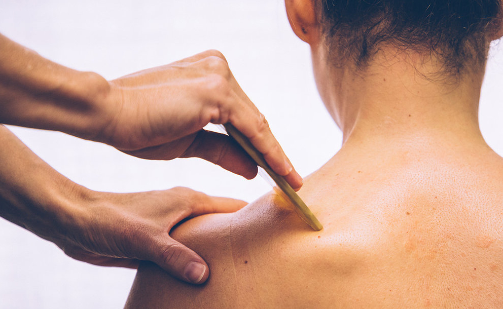 Gua Sha for Spring (and every other time of year!) - Mend Acupuncture